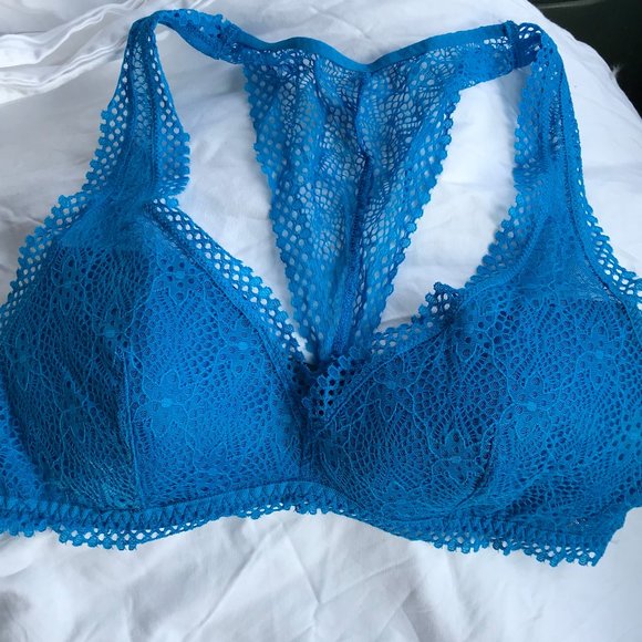 Victoria's Secret Lightly Lined Racerback Bralette - Picture 4 of 7